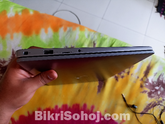 Dell latitude 7400